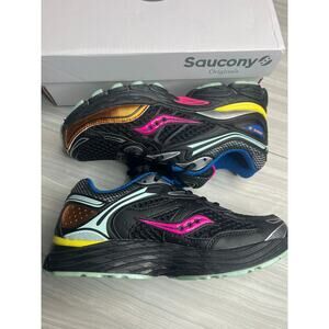 Saucony Omni 9 Kids Black Multicolor new with box size 4 M   SYF25AA9